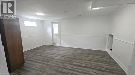 58 Belwood Crescent Kitchener ON N2C 1Z3