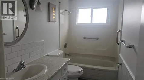 58 Belwood Crescent Kitchener ON N2C 1Z3