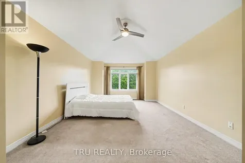 4082 Otter Tail Crescent Ottawa ON K1V 1R3