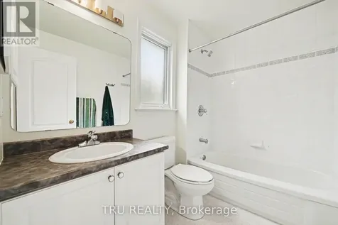 4082 Otter Tail Crescent Ottawa ON K1V 1R3