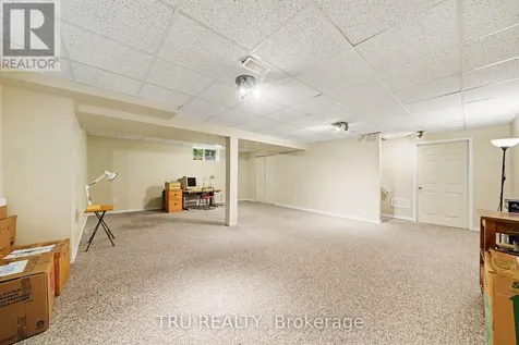 4082 Otter Tail Crescent Ottawa ON K1V 1R3