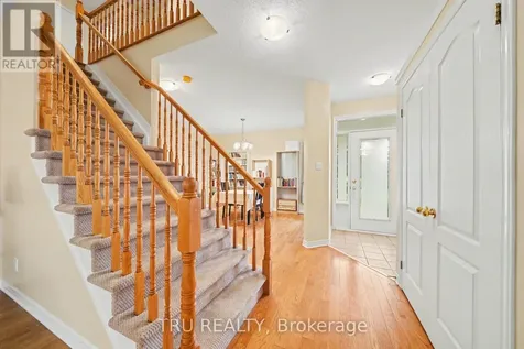 4082 Otter Tail Crescent Ottawa ON K1V 1R3
