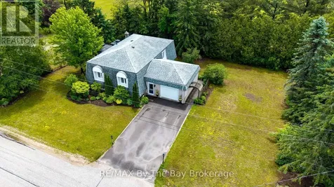93 Frederick Dr S/s Drive Wasaga Beach ON L9Z 1P1