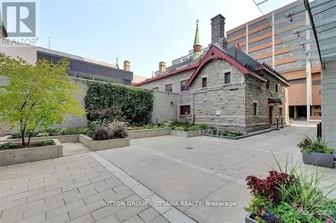 428 Sparks Street Ottawa ON K1R 0B3