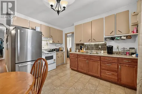 620-622 Marlborough Street North Cornwall ON K6H 4B1