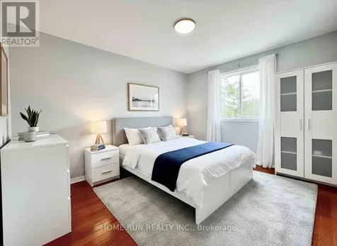 126 Daventry Crescent Ottawa ON K2J 4M7