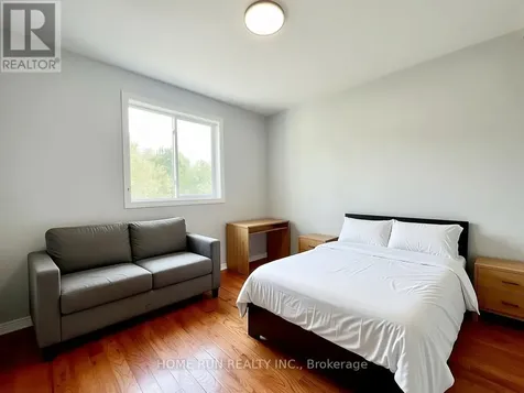 126 Daventry Crescent Ottawa ON K2J 4M7