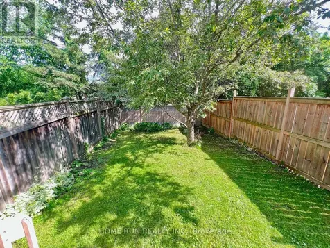 126 Daventry Crescent Ottawa ON K2J 4M7