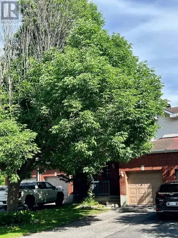 126 Daventry Crescent Ottawa ON K2J 4M7