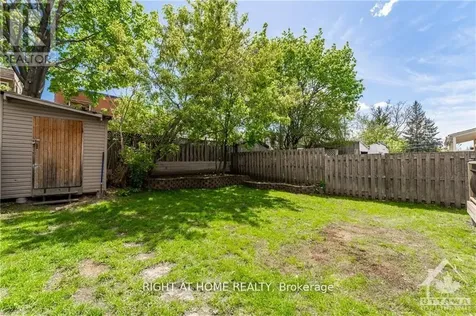 24 Desjardins Avenue Ottawa ON K1N 5N9