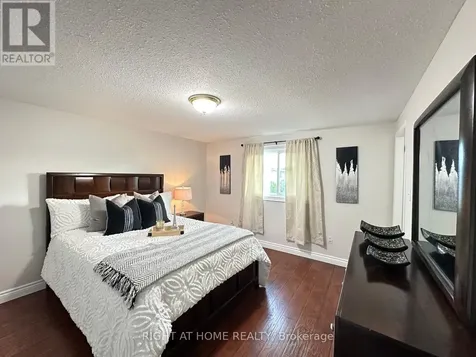 51 Hawkins Drive Cambridge ON N1T 1Z7