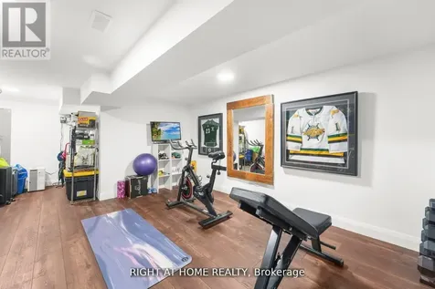 17083 Warden Avenue Whitchurch-stouffville ON L4A 2W1