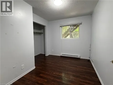 379 Holly Street Waterloo ON N2L 4G5
