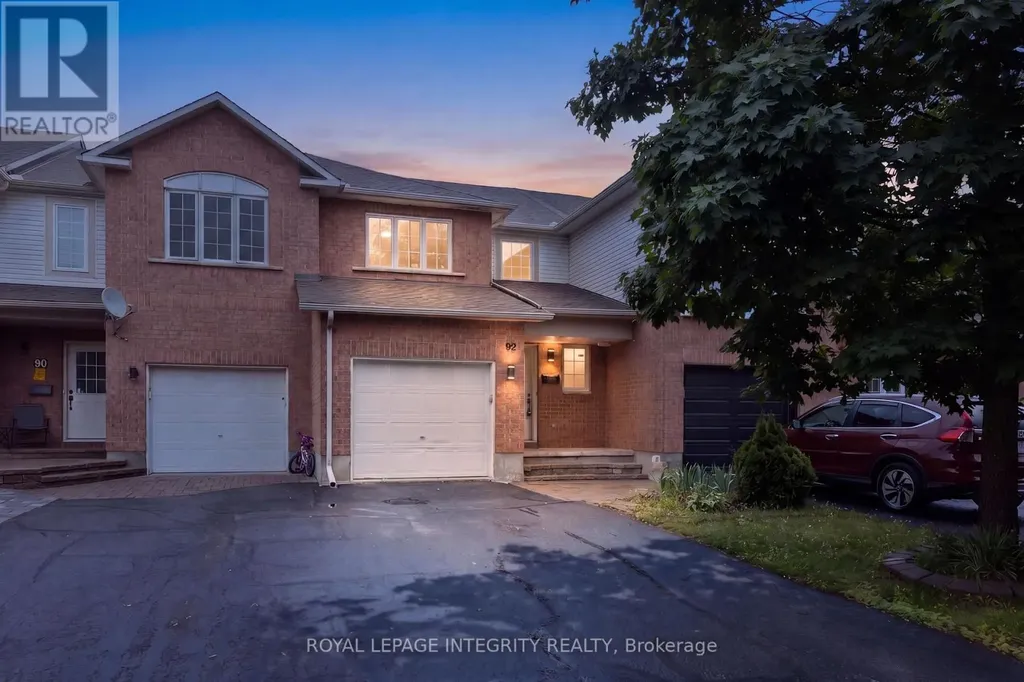92 Inverkip Avenue Ottawa ON K1T 4C3