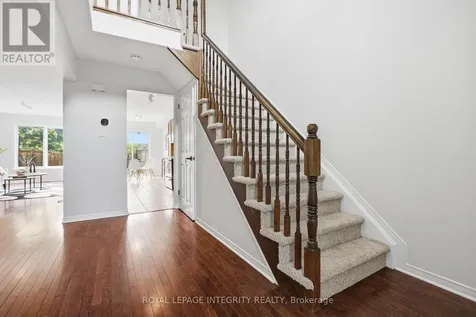 92 Inverkip Avenue Ottawa ON K1T 4C3