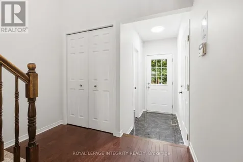 92 Inverkip Avenue Ottawa ON K1T 4C3