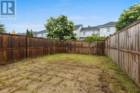 92 Inverkip Avenue Ottawa ON K1T 4C3