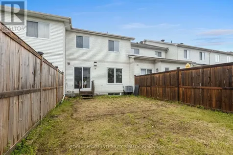 92 Inverkip Avenue Ottawa ON K1T 4C3