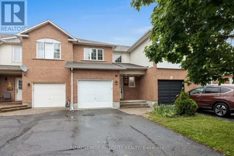 92 Inverkip Avenue Ottawa ON K1T 4C3