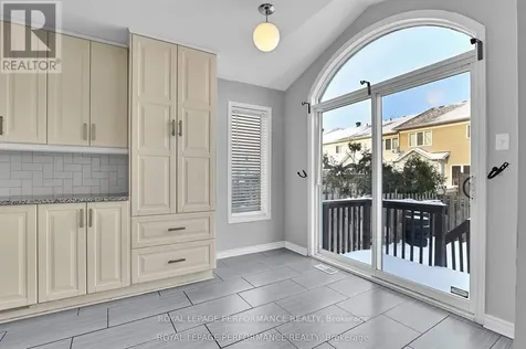 622 Louis Toscano Drive Ottawa ON K4A 0B3