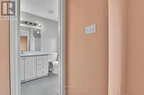 622 Louis Toscano Drive Ottawa ON K4A 0B3