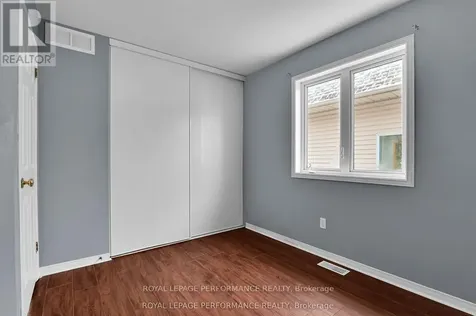 622 Louis Toscano Drive Ottawa ON K4A 0B3