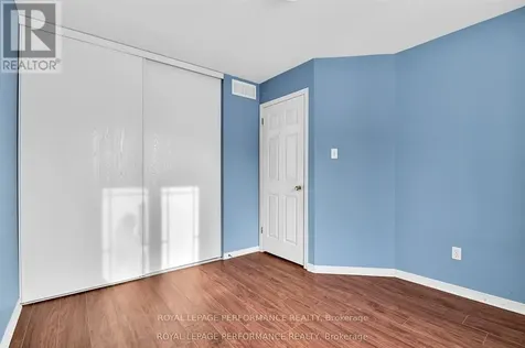622 Louis Toscano Drive Ottawa ON K4A 0B3