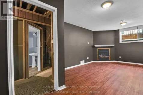 622 Louis Toscano Drive Ottawa ON K4A 0B3