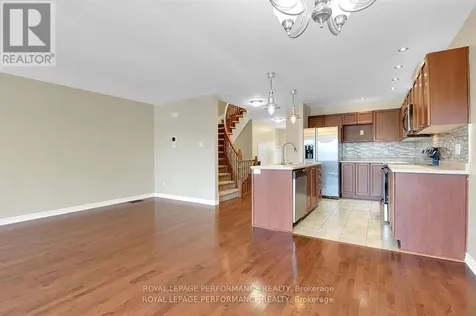 1843 Arrowgrass Way Ottawa ON K4A 0H9