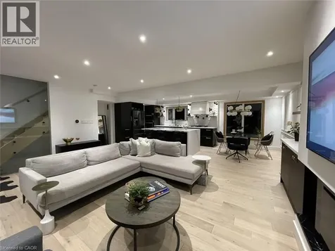 72 Sarasota Avenue Hamilton ON L9C 3X5
