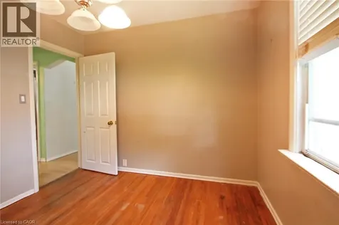 95 Dana Drive Hamilton ON L9L 3H9