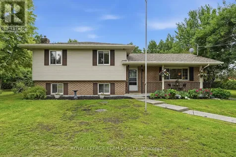 19238 Richmond Court South Glengarry ON K0C 2E0