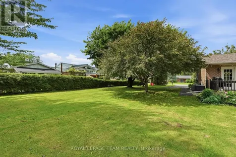 19238 Richmond Court South Glengarry ON K0C 2E0