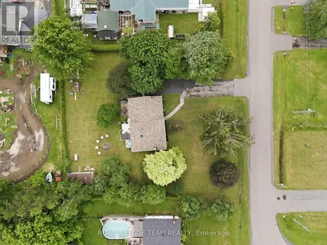 19238 Richmond Court South Glengarry ON K0C 2E0