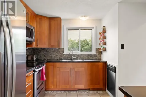 1791 Lamoureux Drive Ottawa ON K1E 2H3