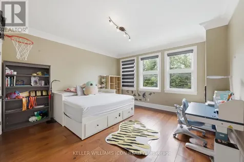 5801 Longhearth Way Ottawa ON K4M 1M2