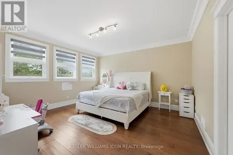 5801 Longhearth Way Ottawa ON K4M 1M2
