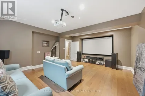5801 Longhearth Way Ottawa ON K4M 1M2