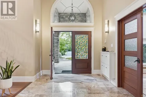 5801 Longhearth Way Ottawa ON K4M 1M2
