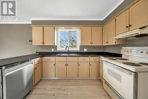 18580 Dufferin Street King ON L3Y 4V9