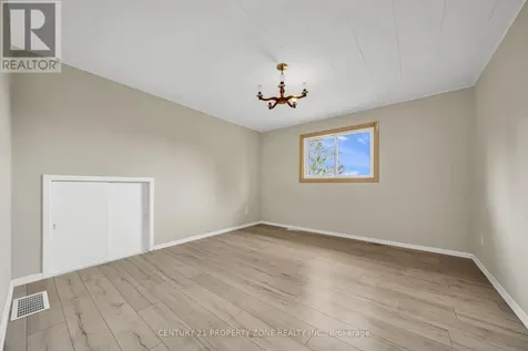 18580 Dufferin Street King ON L3Y 4V9