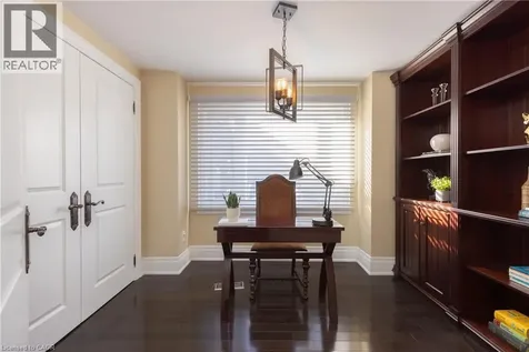3346 Lakeshore Road West Oakville ON L6L 6S6