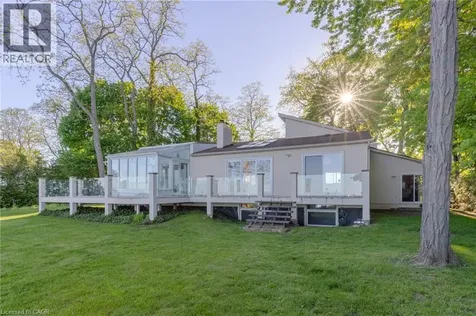 3346 Lakeshore Road West Oakville ON L6L 6S6