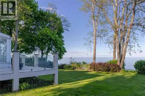 3346 Lakeshore Road West Oakville ON L6L 6S6