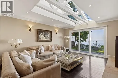 3346 Lakeshore Road West Oakville ON L6L 6S6