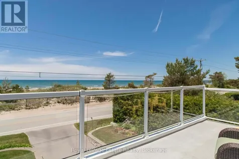 319 Lakeshore Boulevard North South Bruce Peninsula ON N0H 2G0