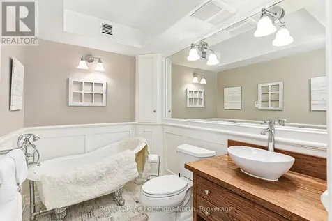 423 Mariners Way Collingwood ON L9Y 5C7