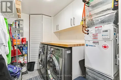 423 Mariners Way Collingwood ON L9Y 5C7
