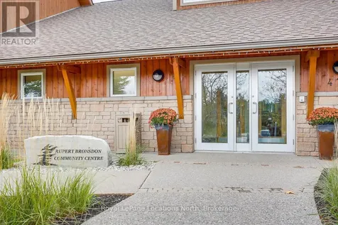 423 Mariners Way Collingwood ON L9Y 5C7