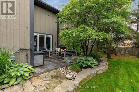 423 Mariners Way Collingwood ON L9Y 5C7